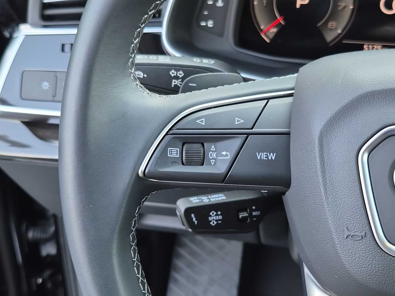 Thumbnail: 2025 Audi Q7 - 21