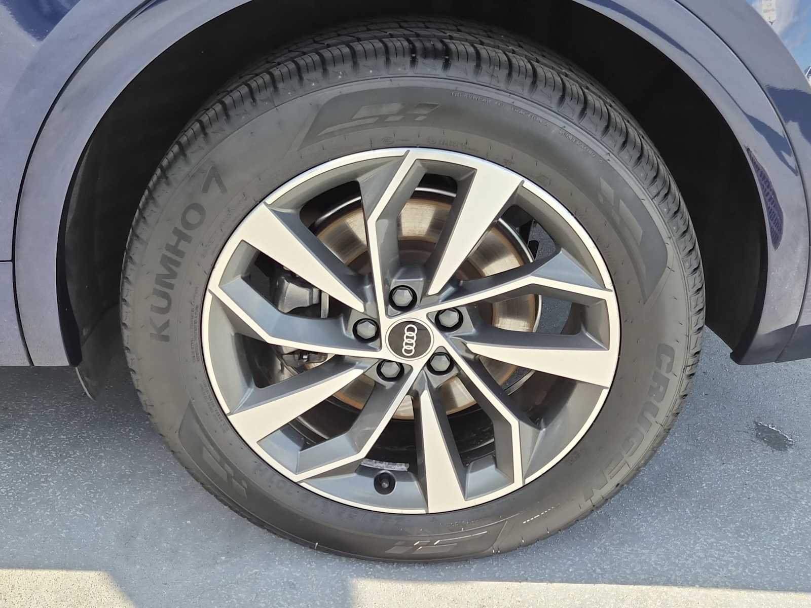 Thumbnail: 2022 Audi Q5 - 12