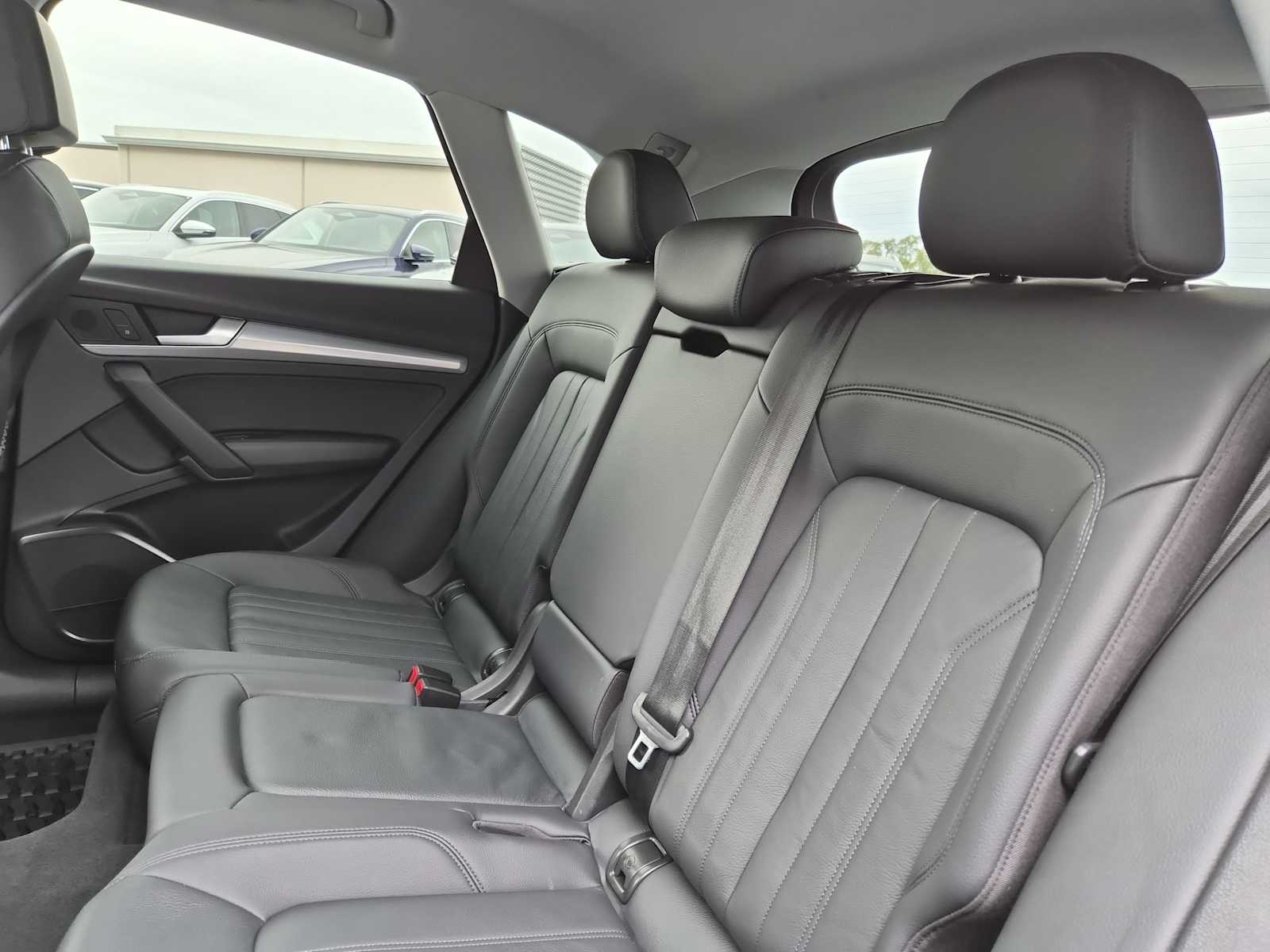 Thumbnail: 2018 Audi Q5 - 18