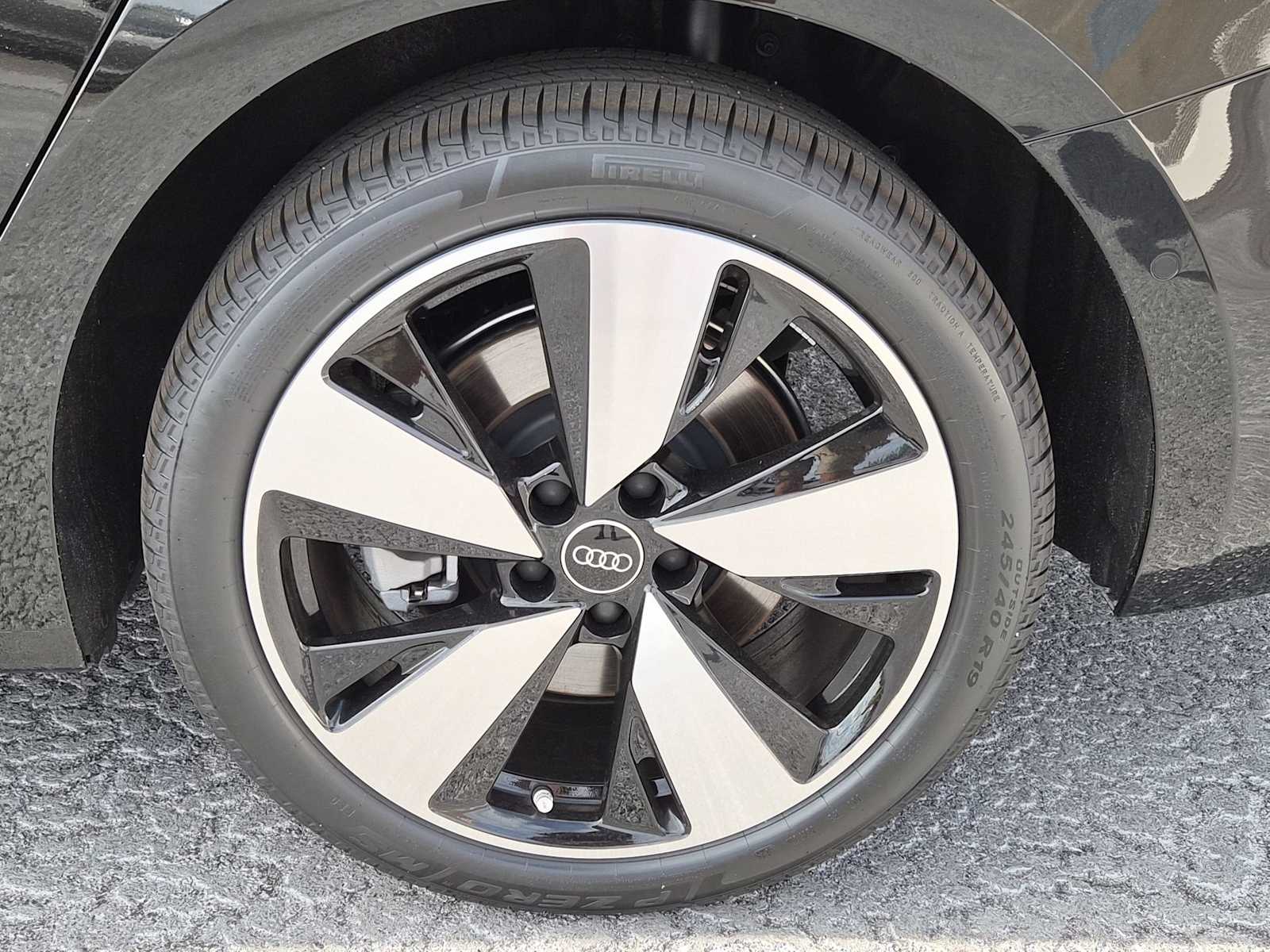 Thumbnail: 2025 Audi A5 - 12