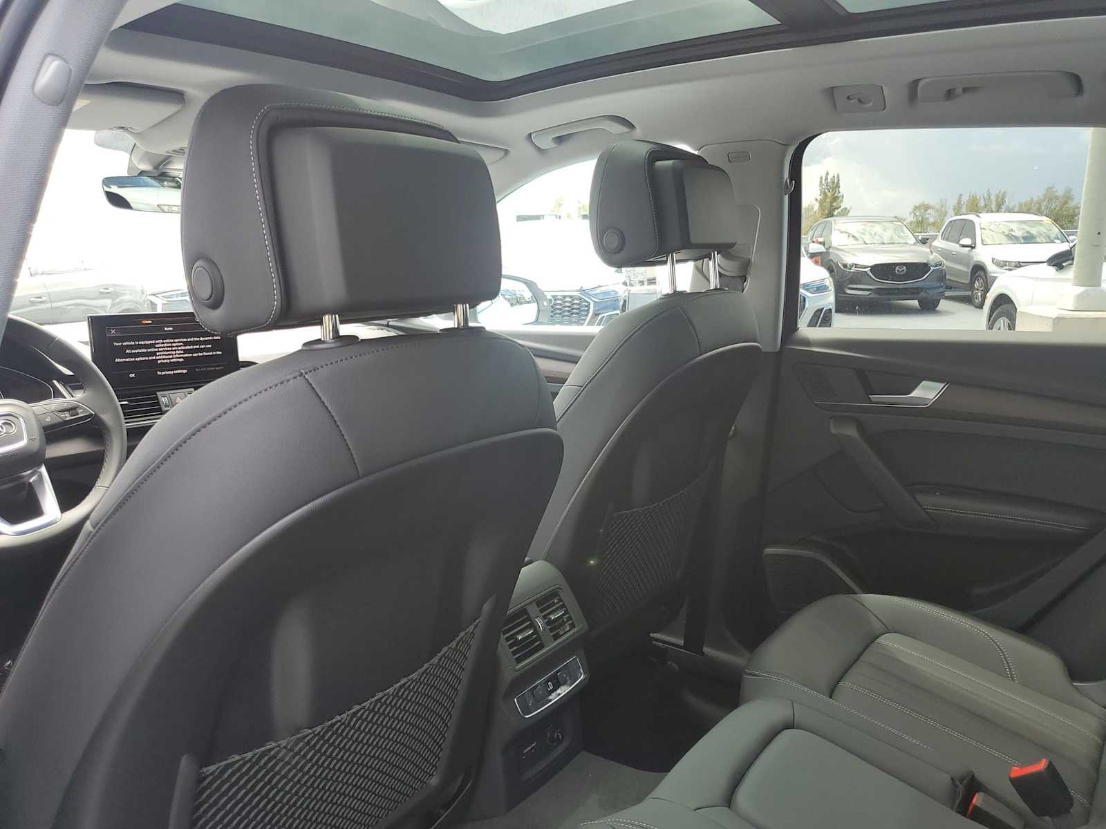 Thumbnail: 2023 Audi Q5 - 17