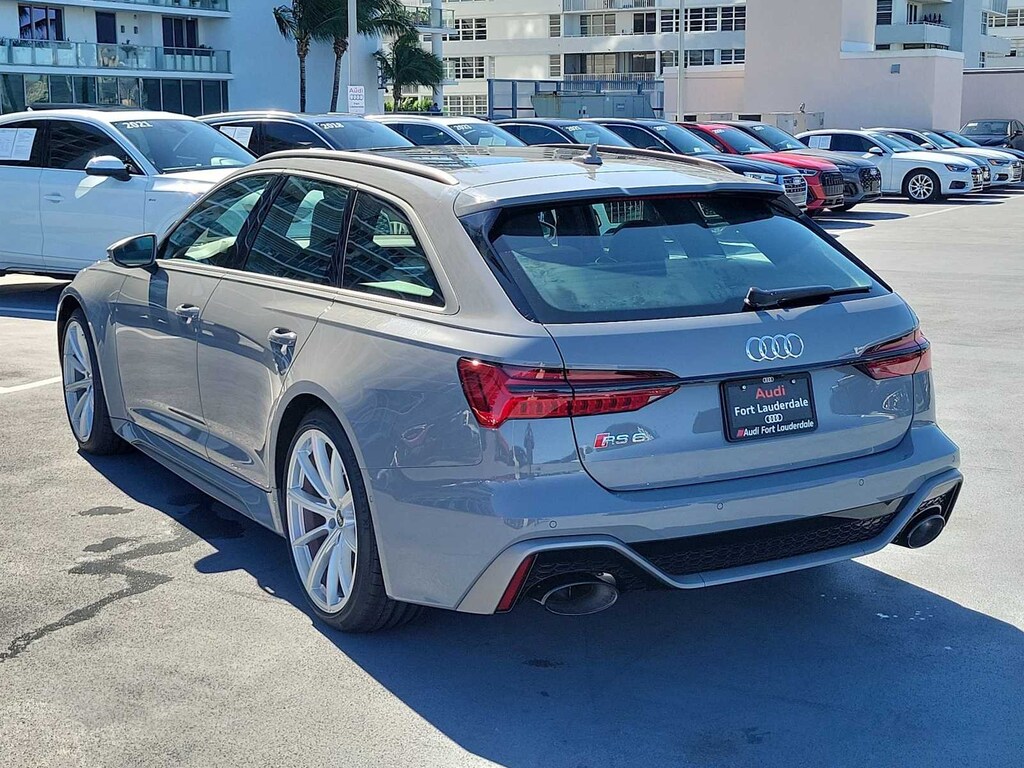 New 2026 Audi RS 6 Avant 4.0T performance Wagon