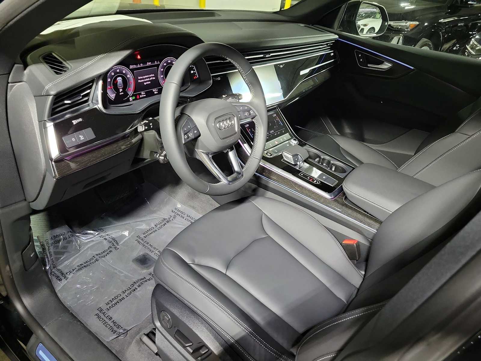 Thumbnail: 2026 Audi Q8 - 2