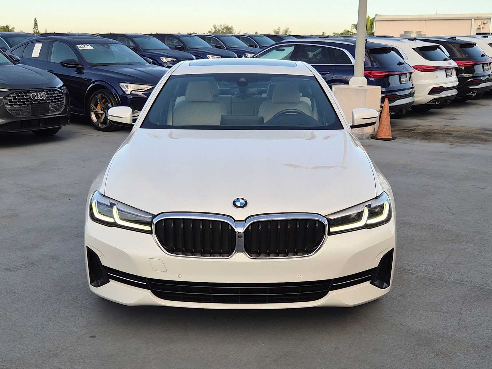 Thumbnail: 2021 BMW 5 Series - 9