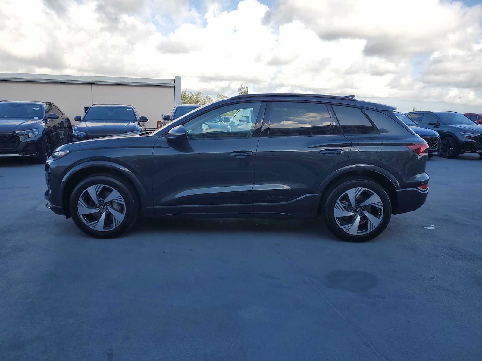 2025 Audi Q6 e-tron Premium Plus 3
