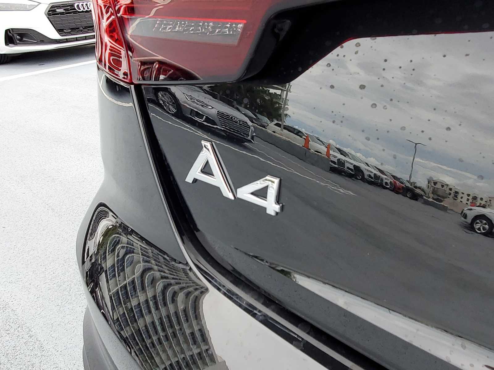 Thumbnail: 2023 Audi A4 - 11