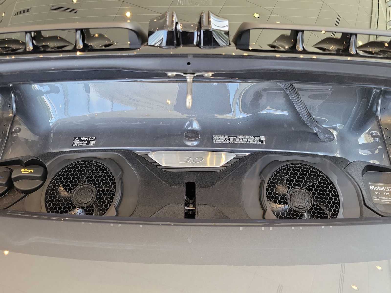 Thumbnail: 2025 Porsche 911 - 14