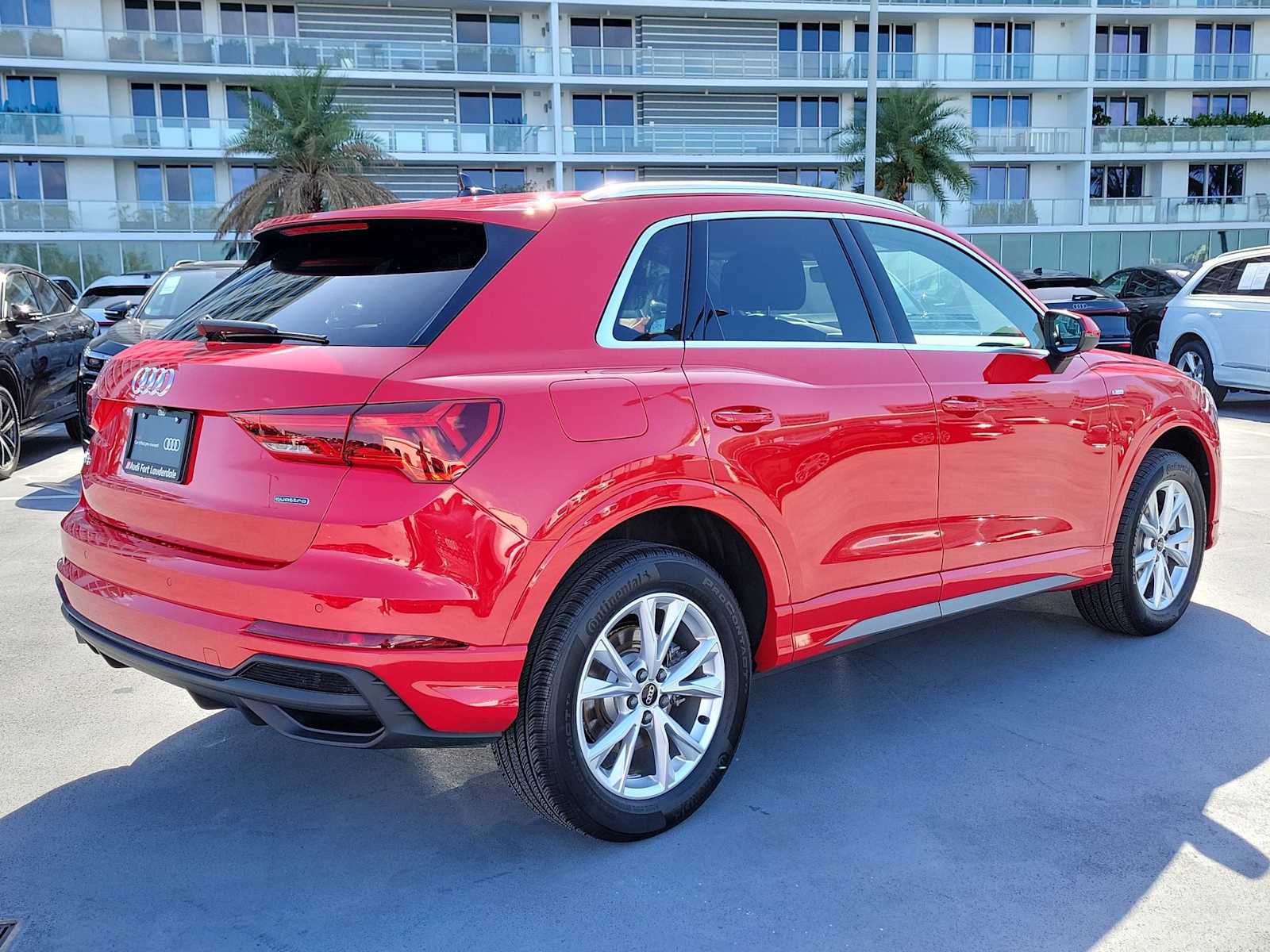 Thumbnail: 2025 Audi Q3 - 6