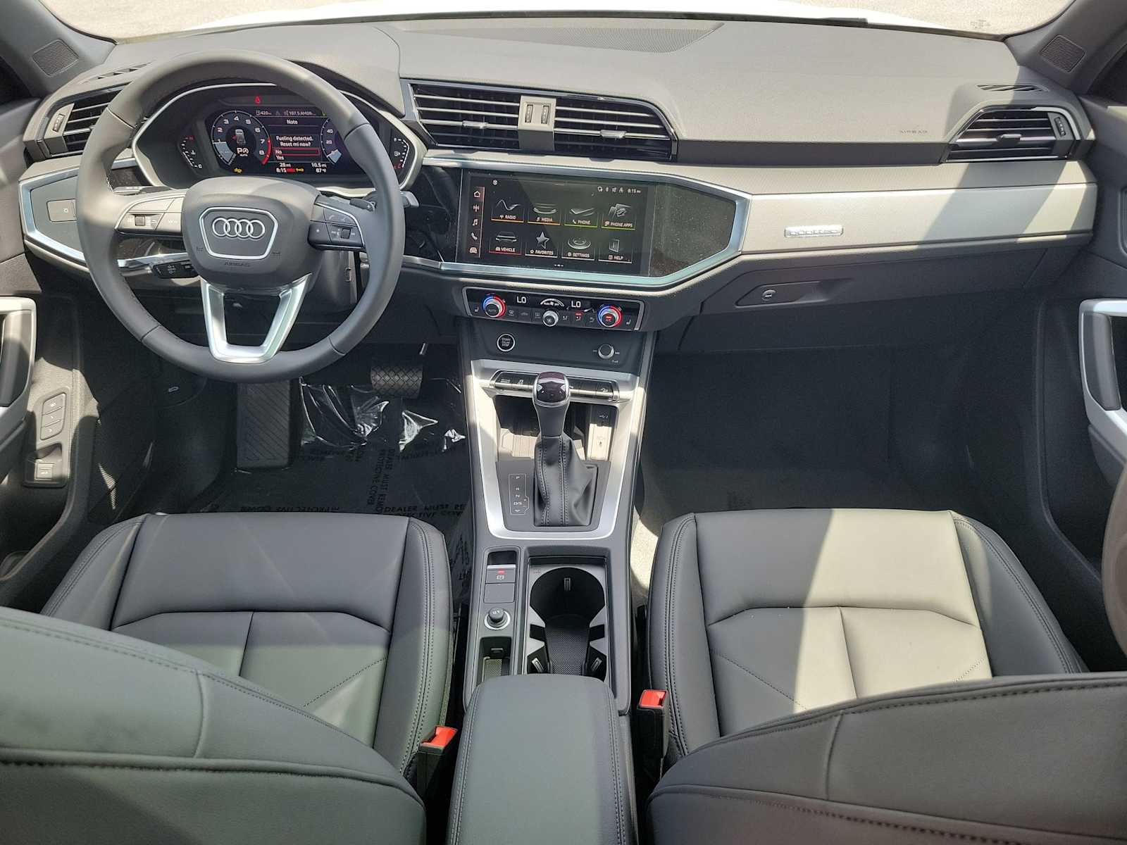 Thumbnail: 2025 Audi Q3 - 14