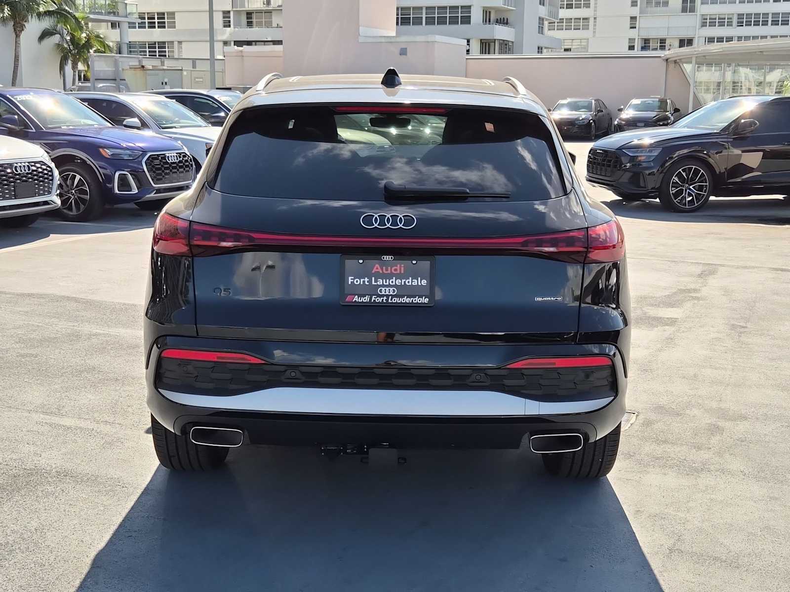 Thumbnail: 2025 Audi Q5 - 5