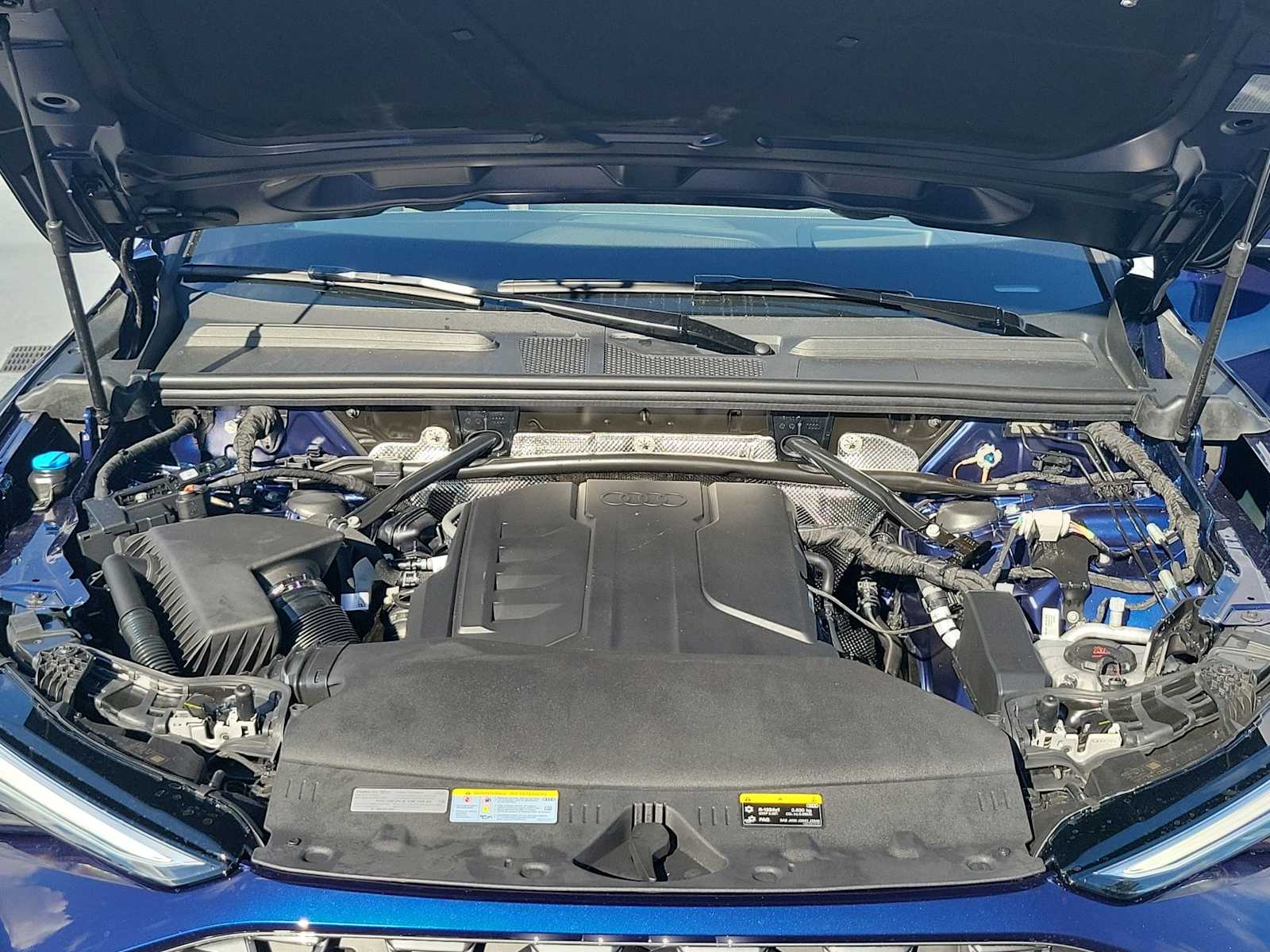 Thumbnail: 2025 Audi Q5 - 13