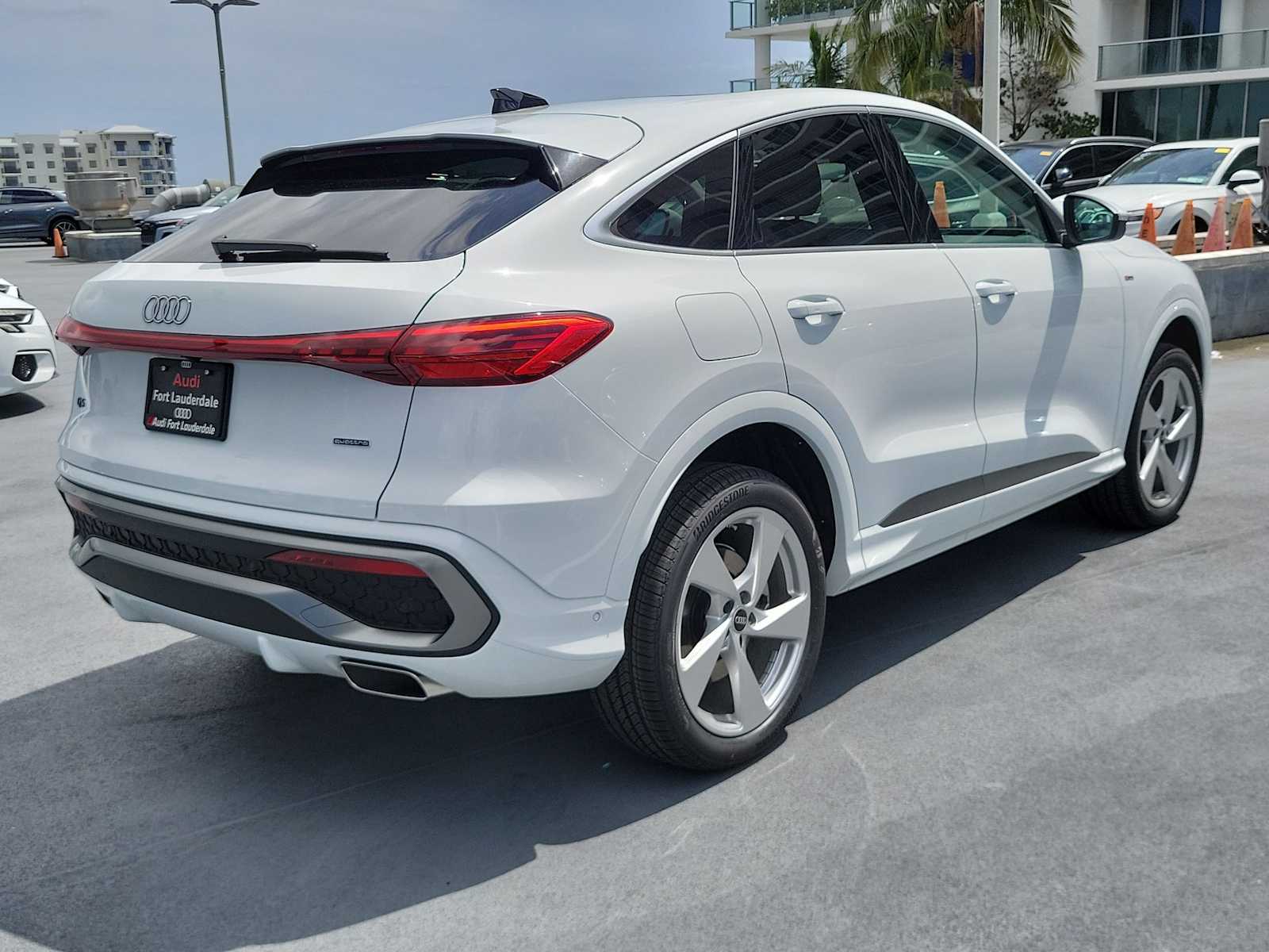 Thumbnail: 2026 Audi Q5 - 12