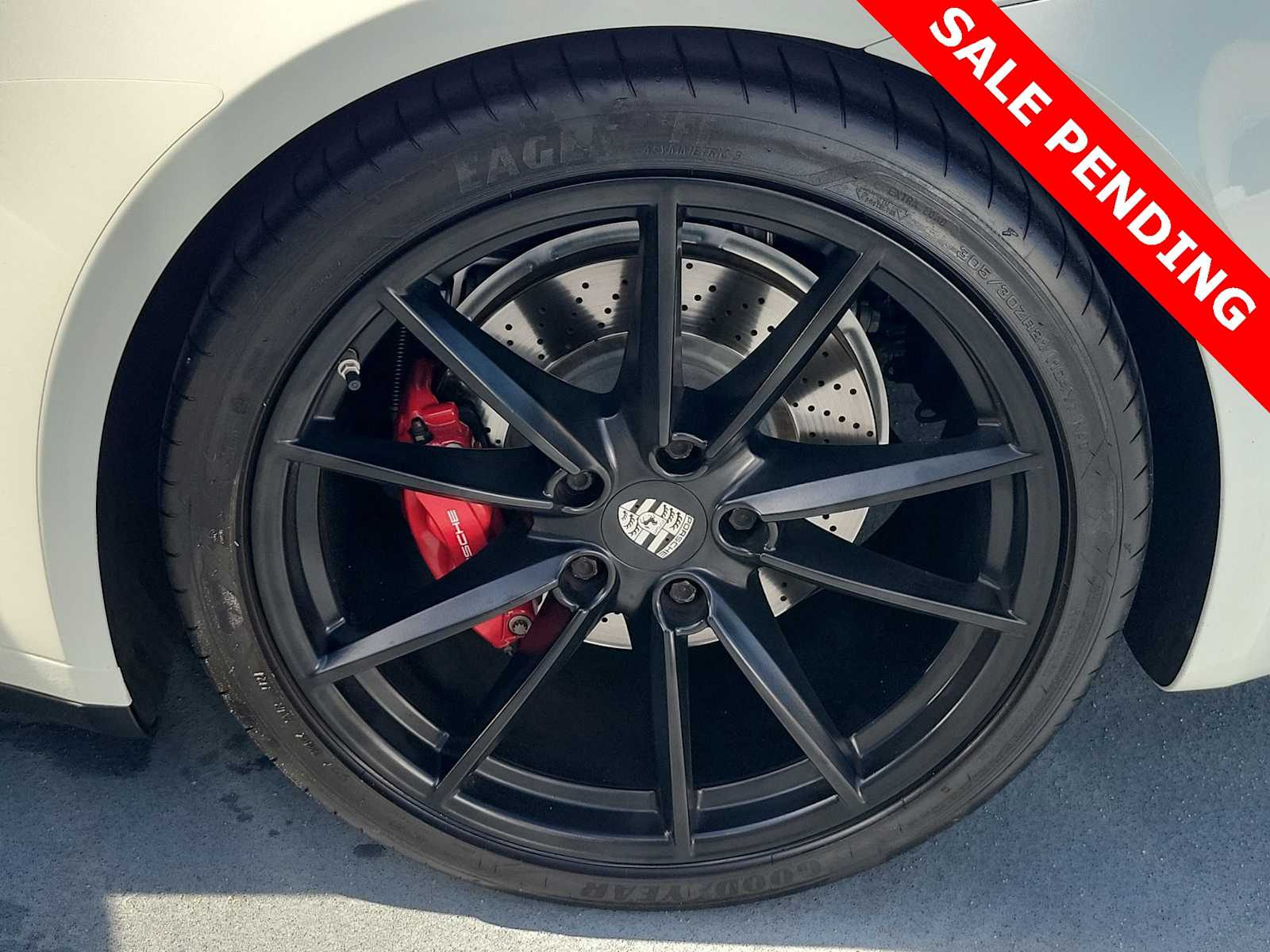 Thumbnail: 2020 Porsche 911 - 11