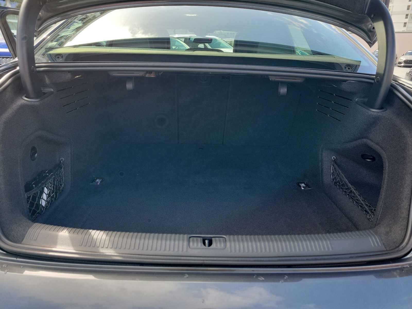 Thumbnail: 2020 Audi A4 - 26