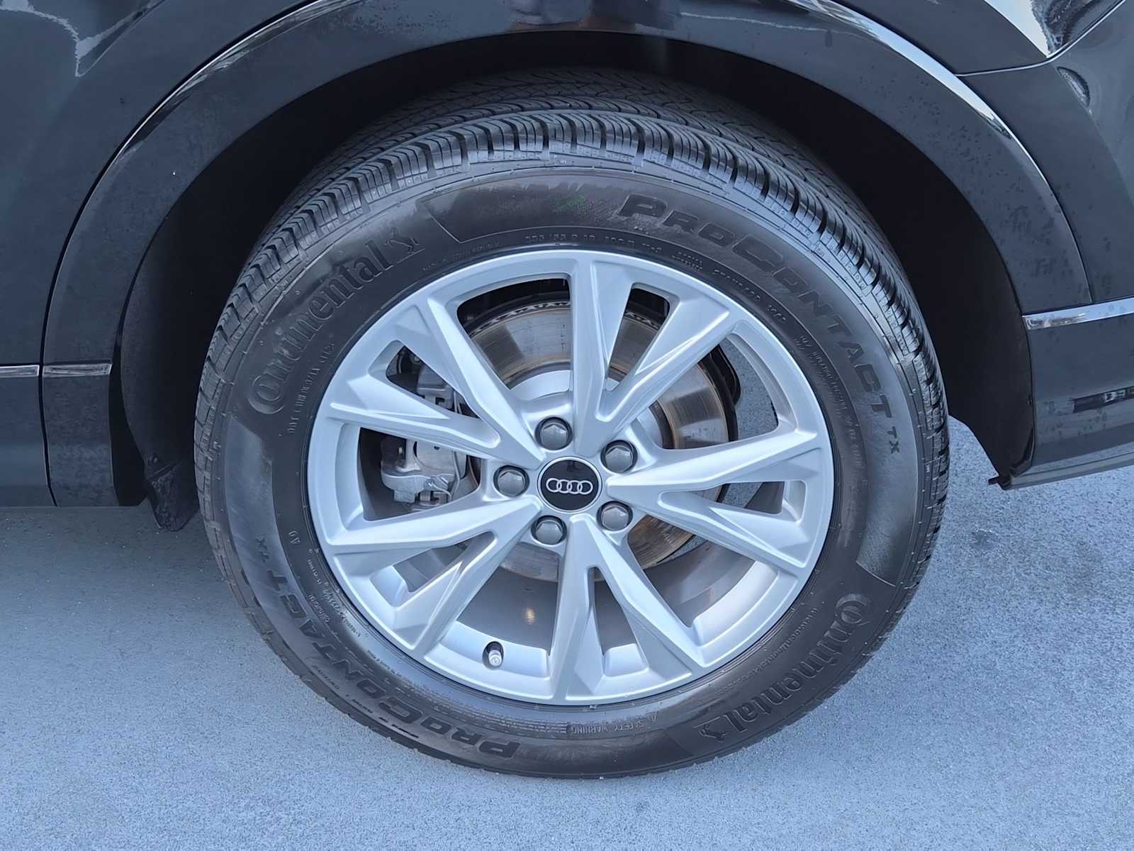 Thumbnail: 2025 Audi Q3 - 12