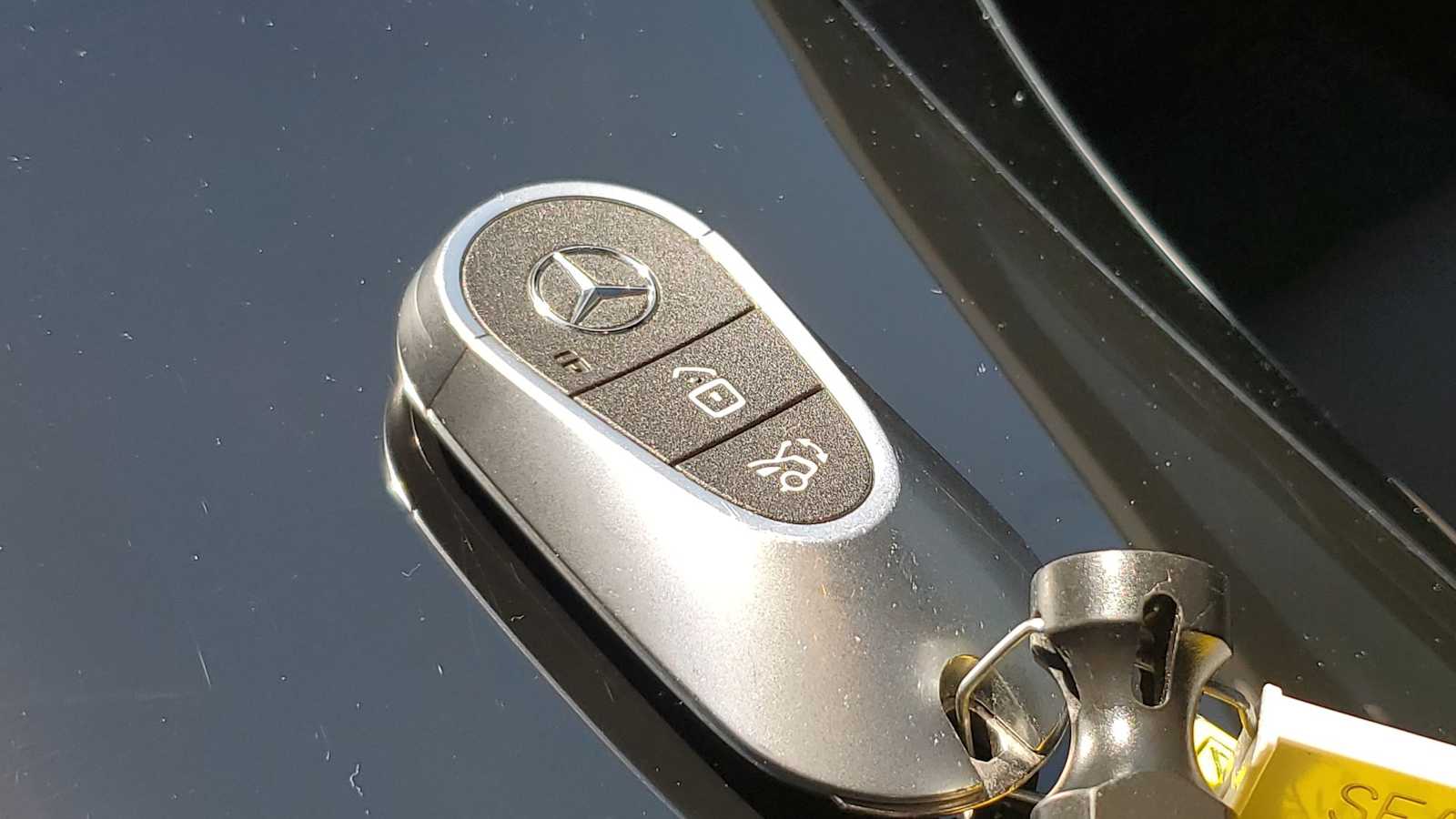 Thumbnail: 2024 Mercedes-Benz C-Class - 36