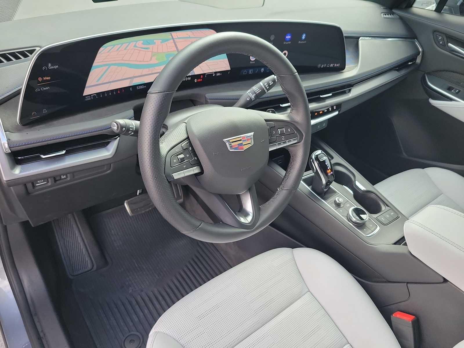 Thumbnail: 2024 Cadillac XT4 - 2