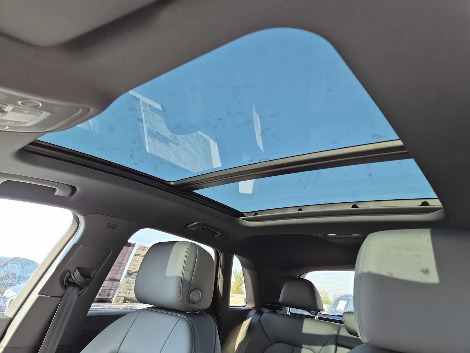 Thumbnail: 2025 Audi Q3 - 18