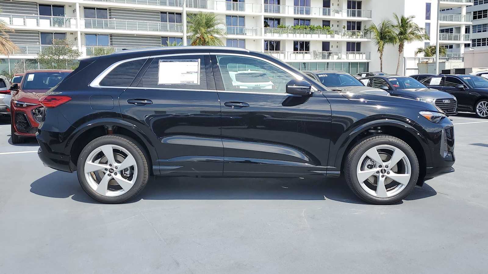Thumbnail: 2026 Audi Q5 - 7