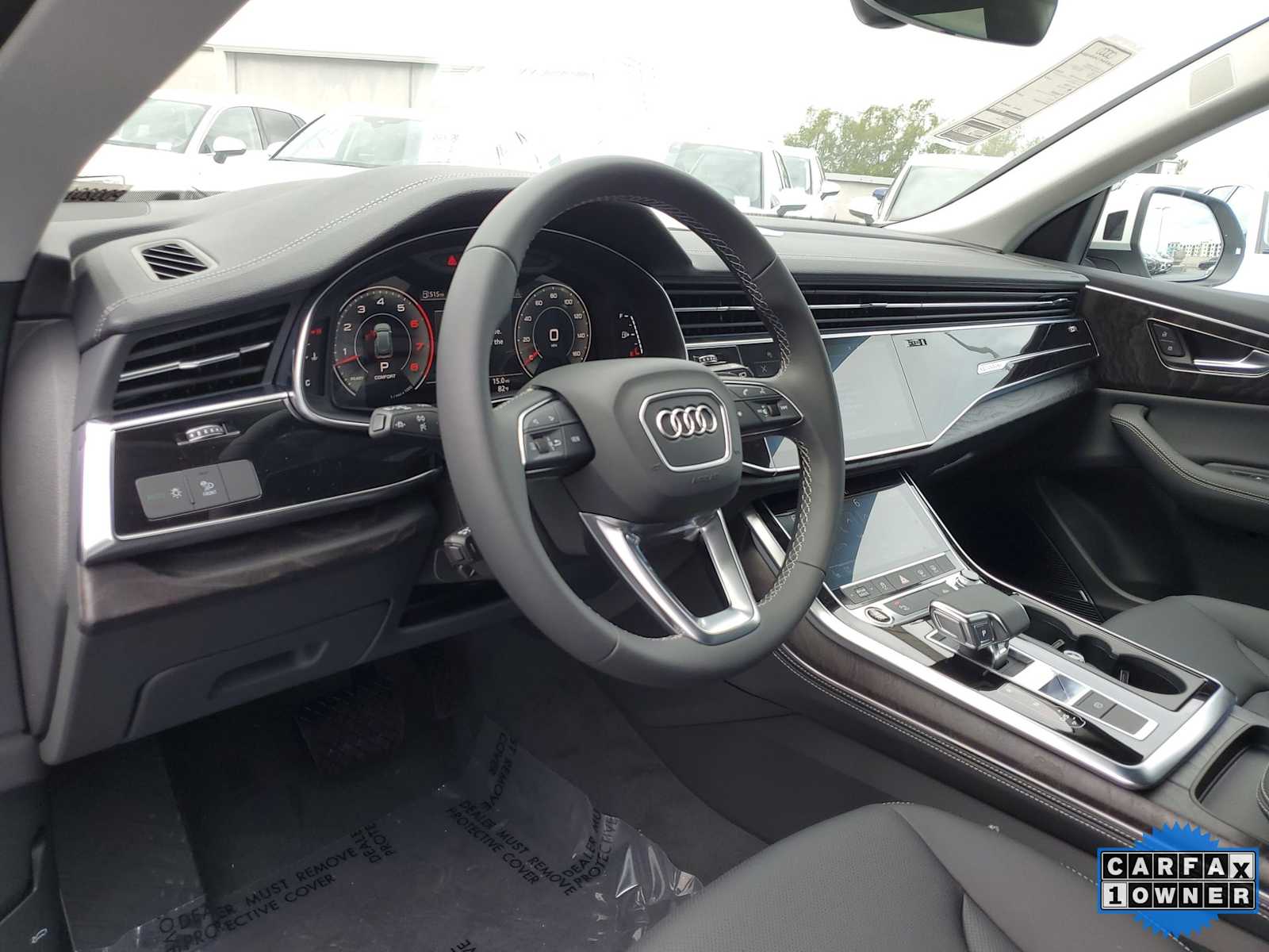 Thumbnail: 2023 Audi Q8 - 2