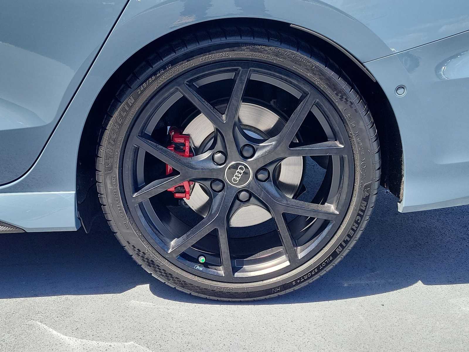 Thumbnail: 2024 Audi RS 3 - 12