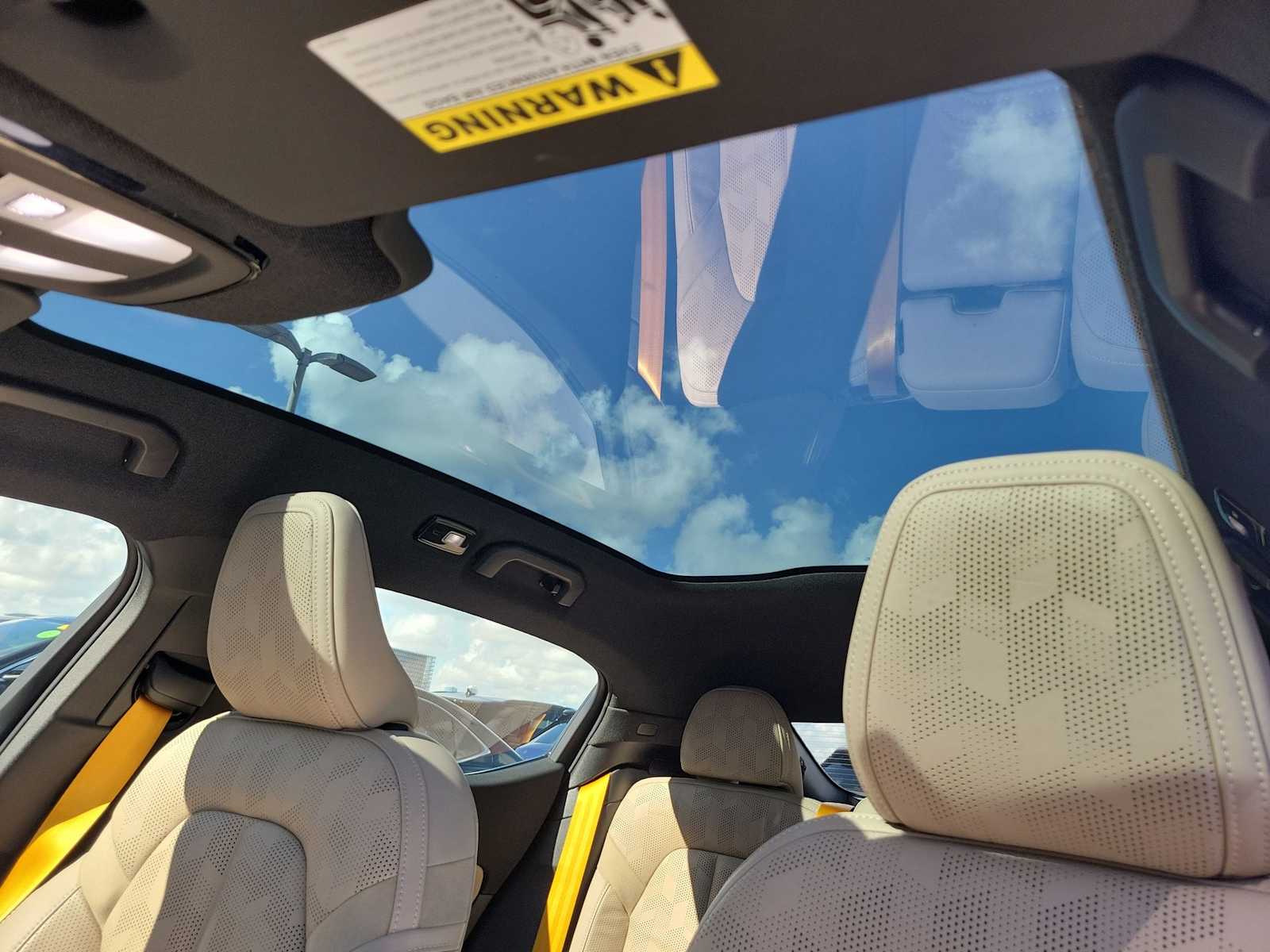 Thumbnail: 2022 Polestar 2 - 17