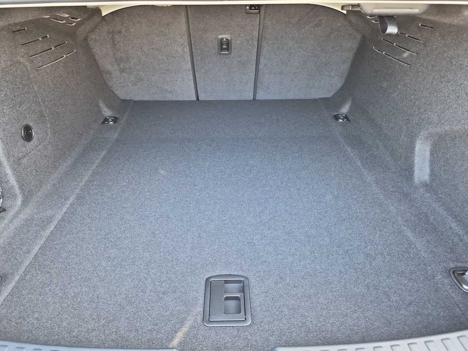 Thumbnail: 2026 Audi A6 - 27