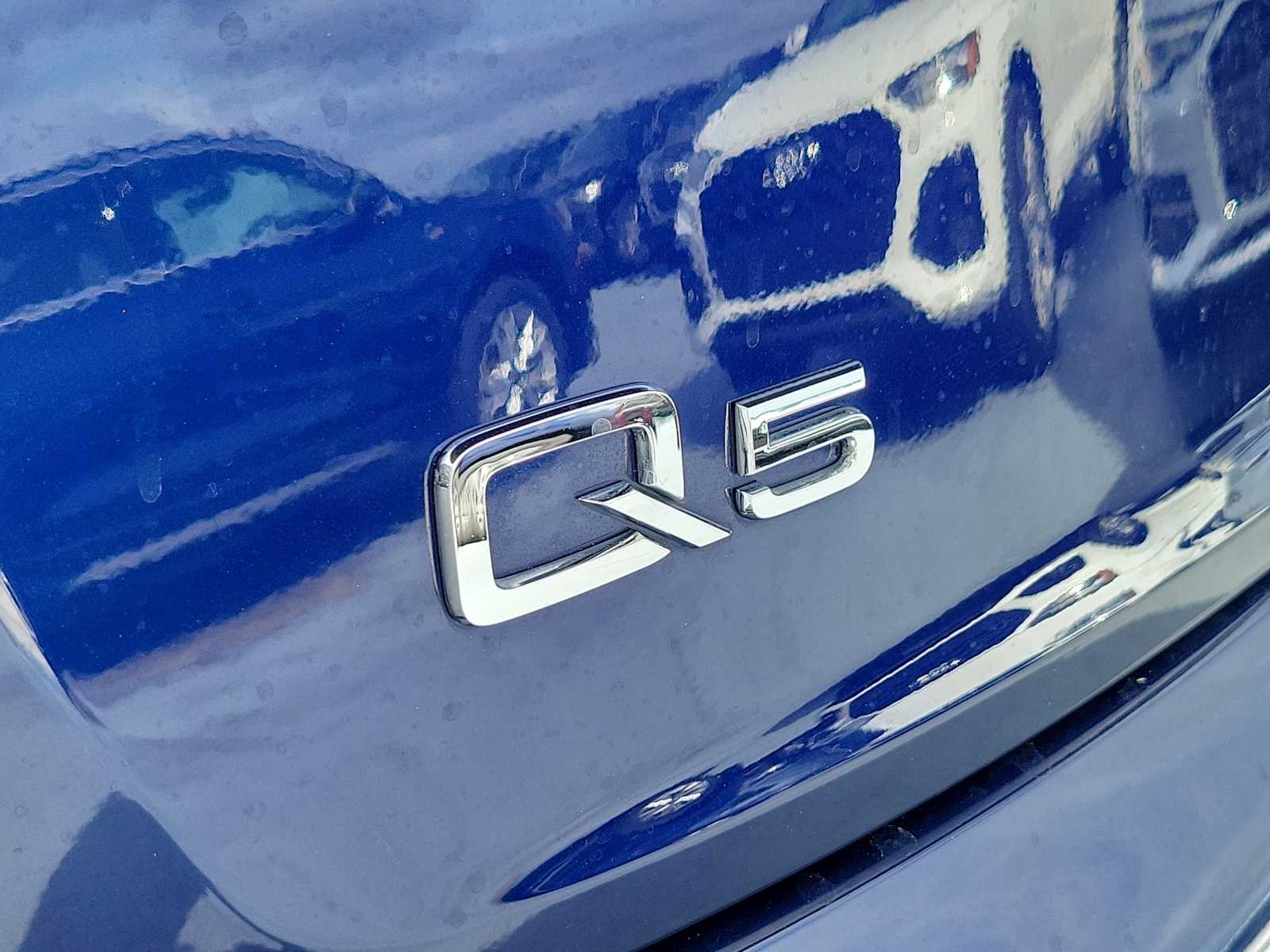 Thumbnail: 2022 Audi Q5 - 10