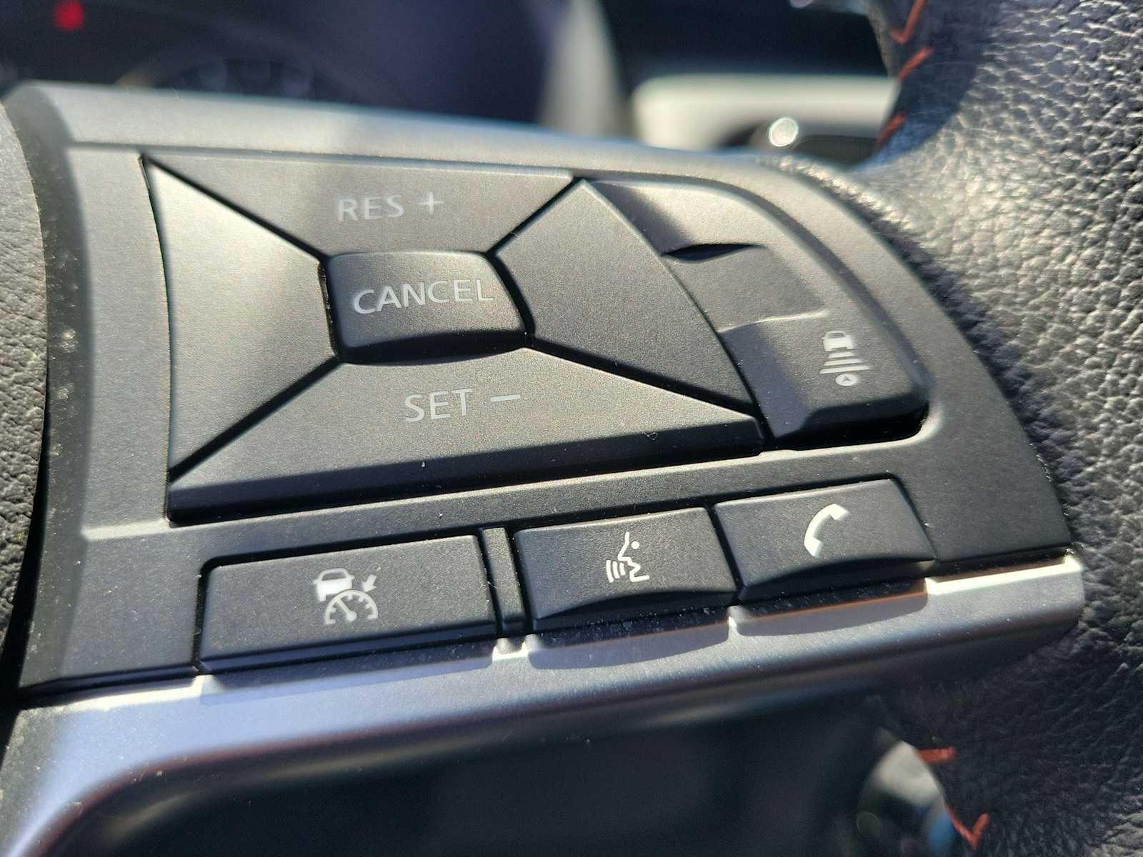 Thumbnail: 2023 Nissan Kicks - 20