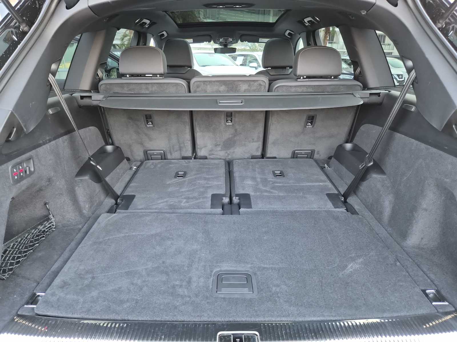 Thumbnail: 2025 Audi Q7 - 27