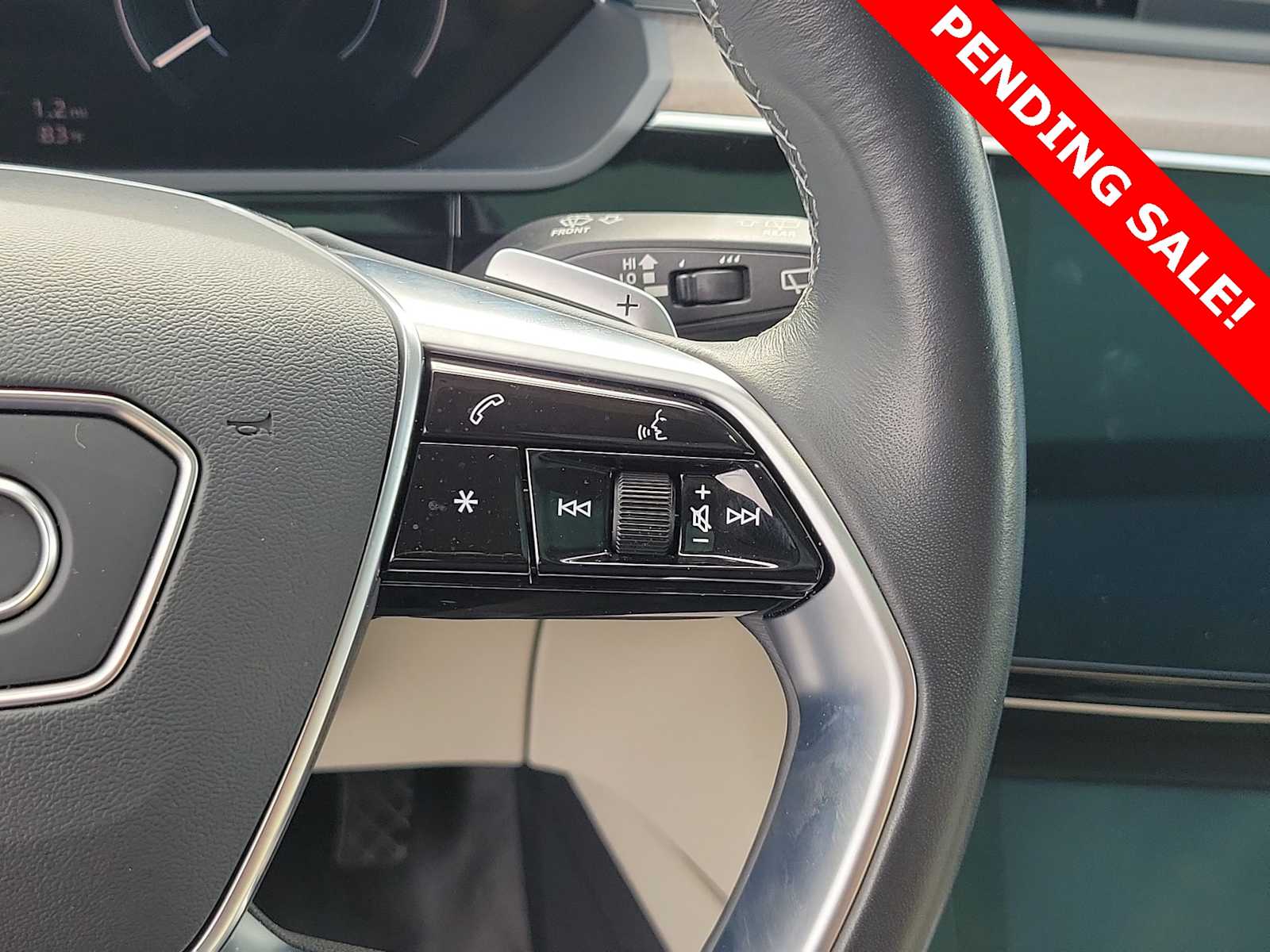 Thumbnail: 2024 Audi Q8 e-tron - 21