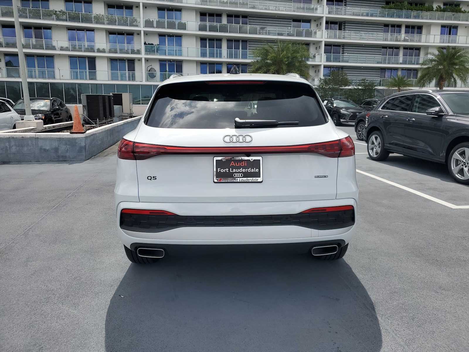 Thumbnail: 2025 Audi Q5 - 5