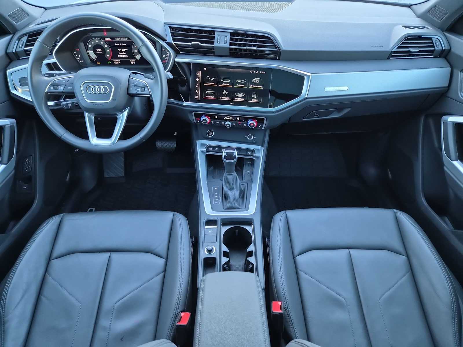 Thumbnail: 2025 Audi Q3 - 14