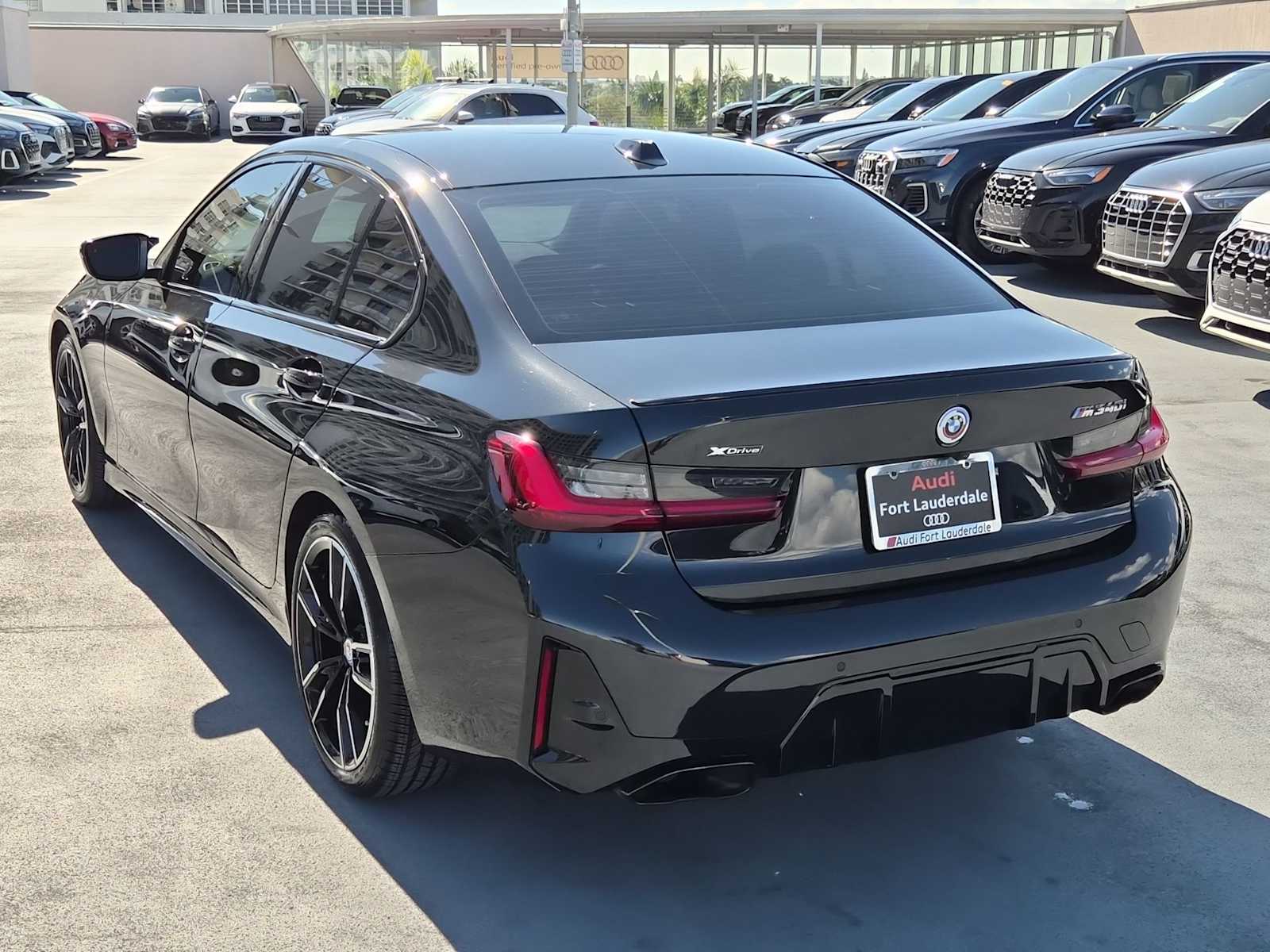 Thumbnail: 2023 BMW 3 Series - 4