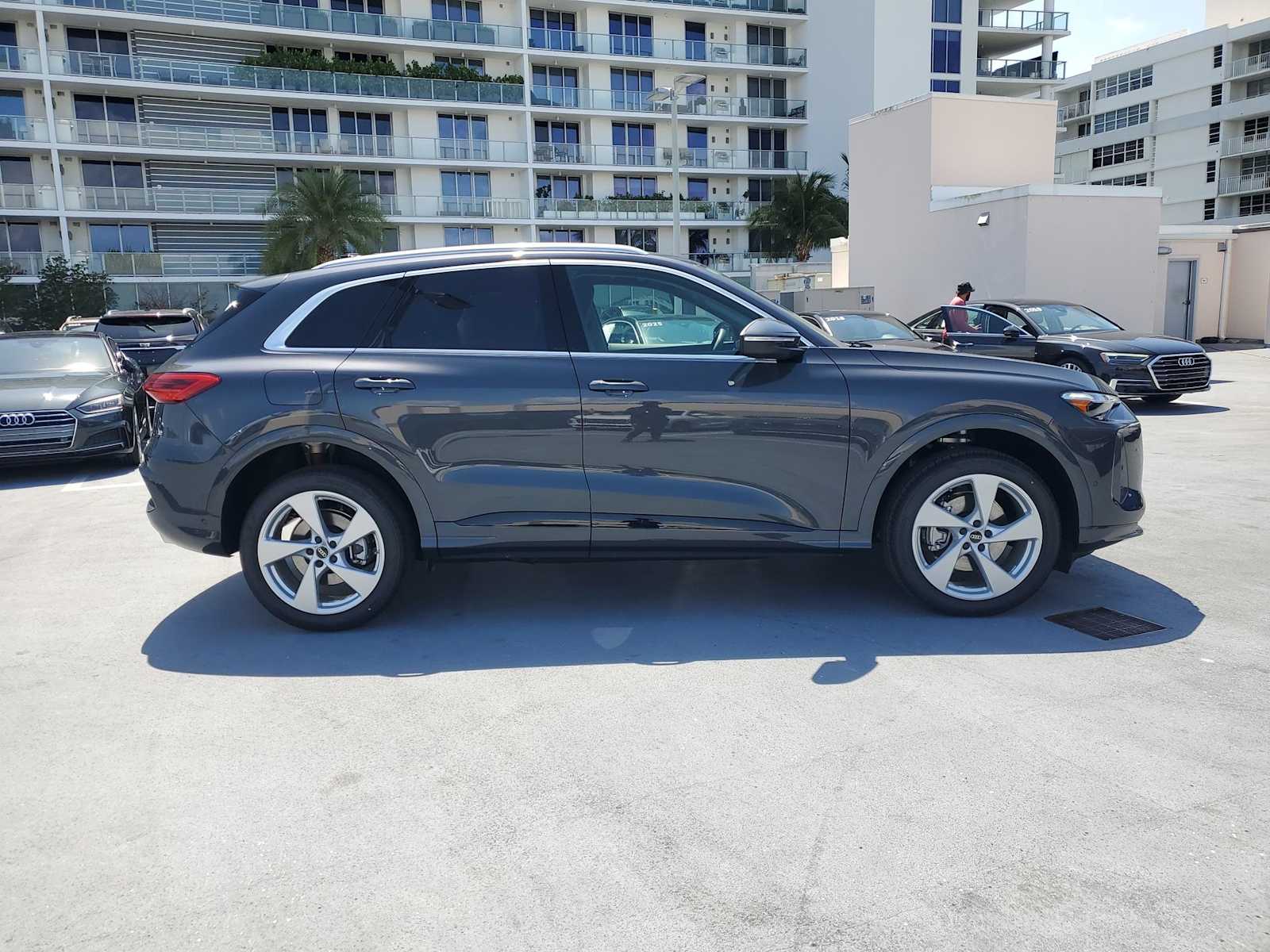 2025 Audi Q5 Premium Plus 7