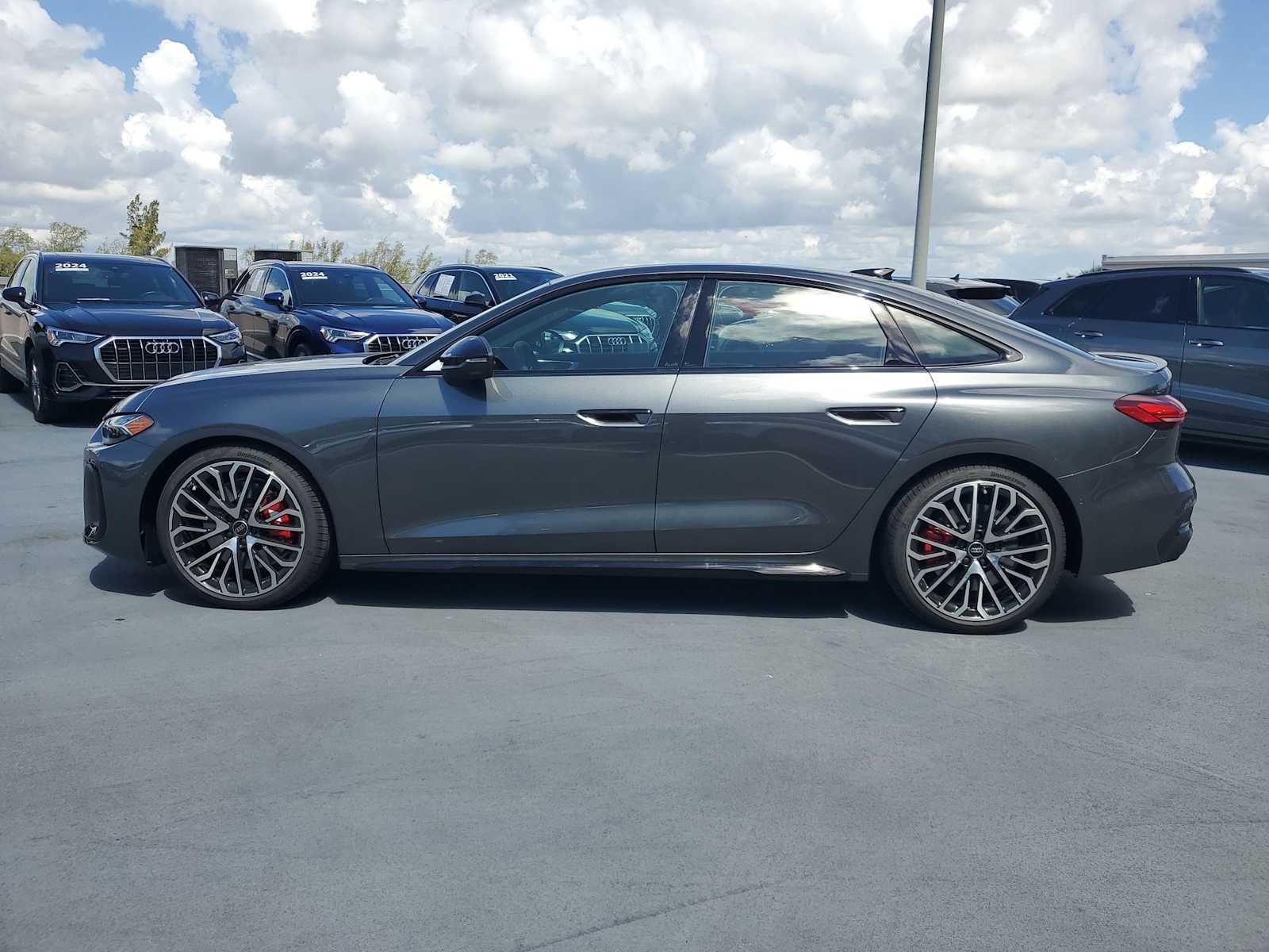 Thumbnail: 2025 Audi S5 - 3