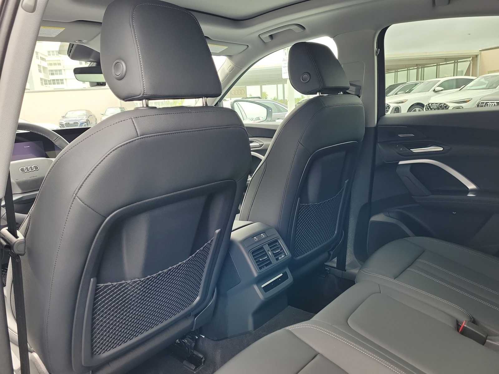 Thumbnail: 2026 Audi Q5 - 17