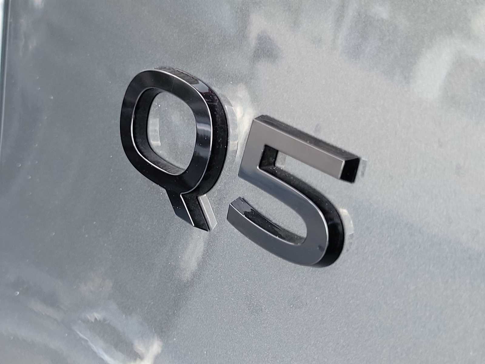 Thumbnail: 2025 Audi Q5 - 11