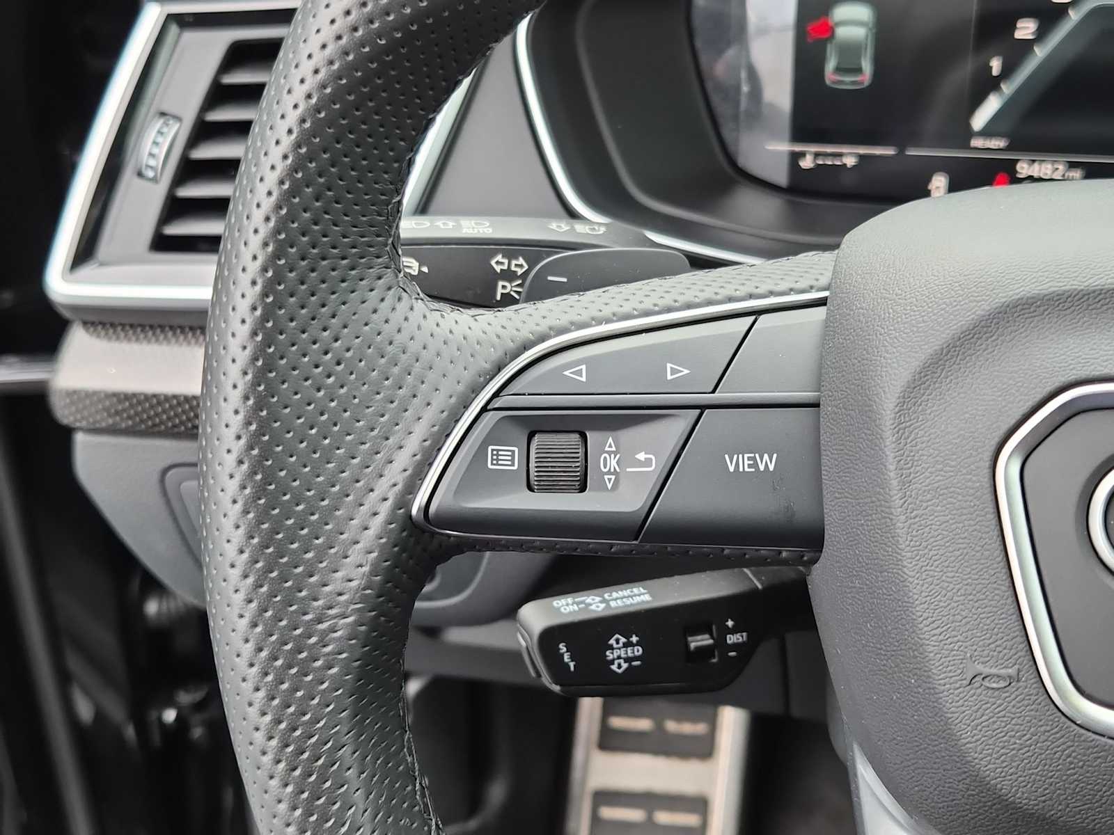 Thumbnail: 2025 Audi SQ5 - 21