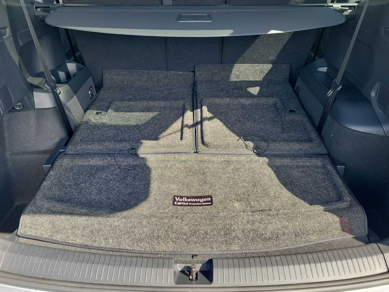 Thumbnail: 2023 Volkswagen Tiguan - 26