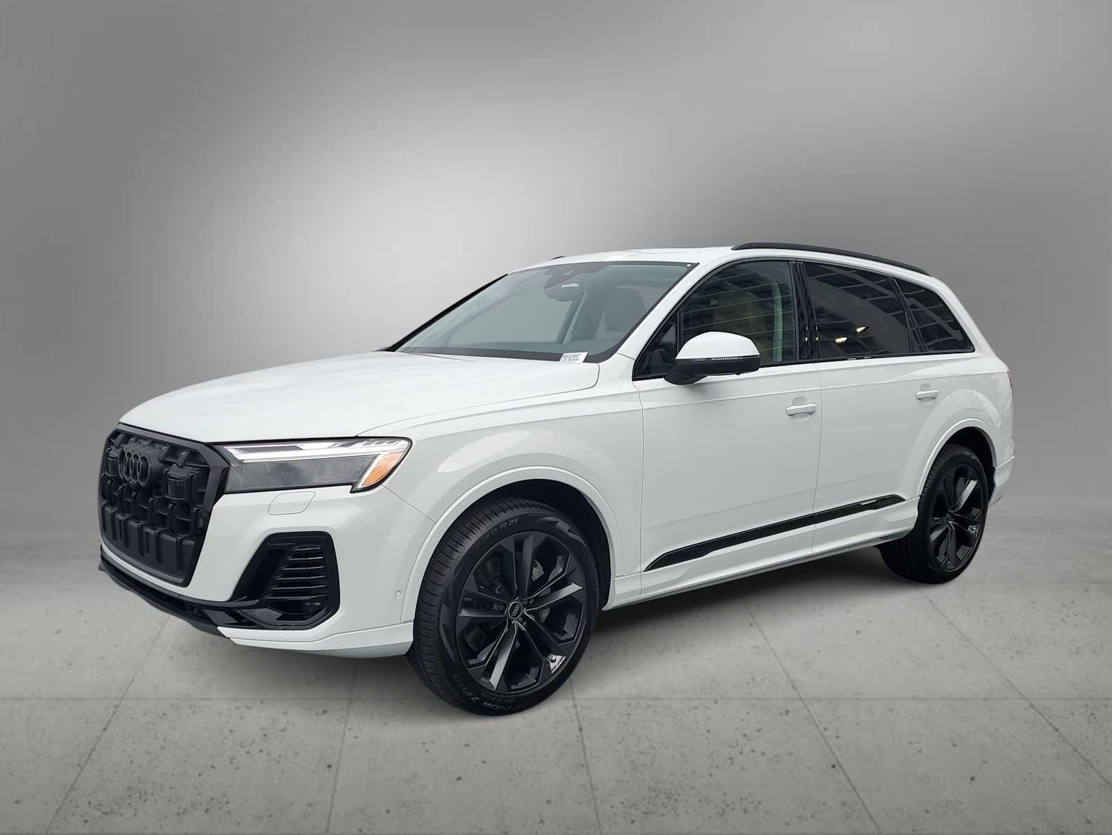 2025 Audi Q7 Premium Plus -
                  Fort Lauderdale, FL