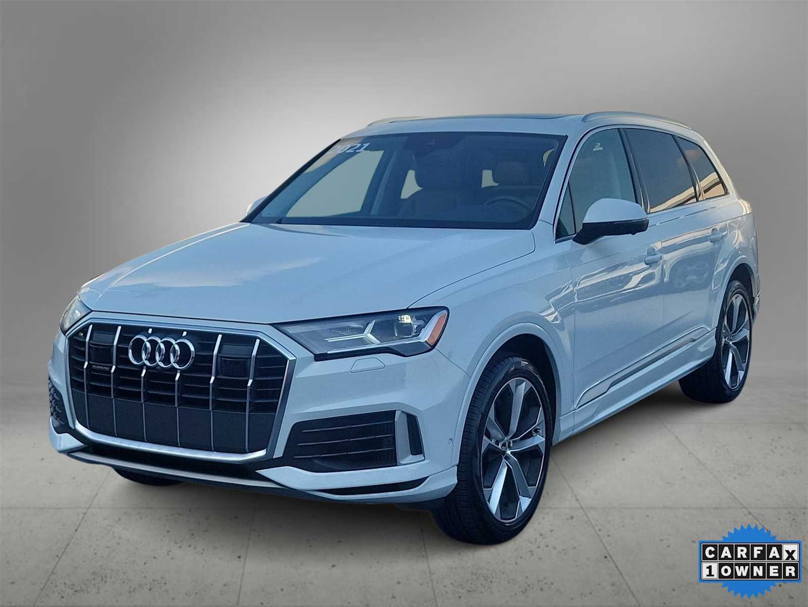 Thumbnail: 2021 Audi Q7 - 1