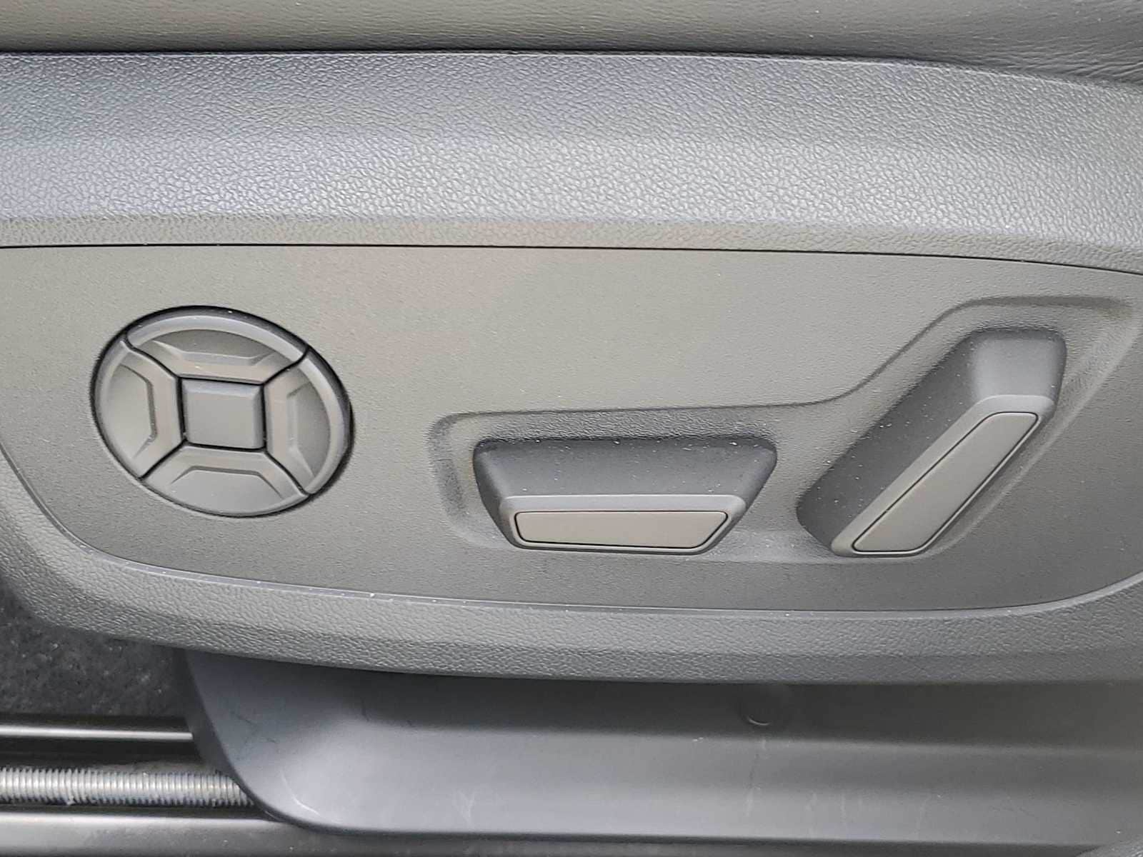 Thumbnail: 2025 Audi A5 - 16