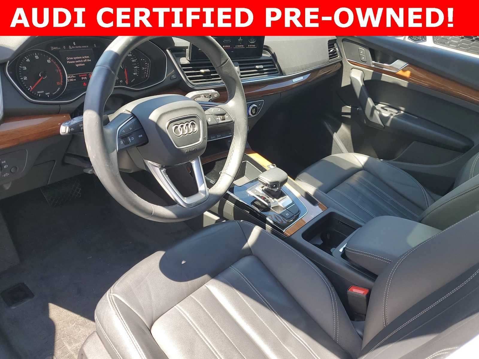 2022 Audi Q5 S line Premium photo 2