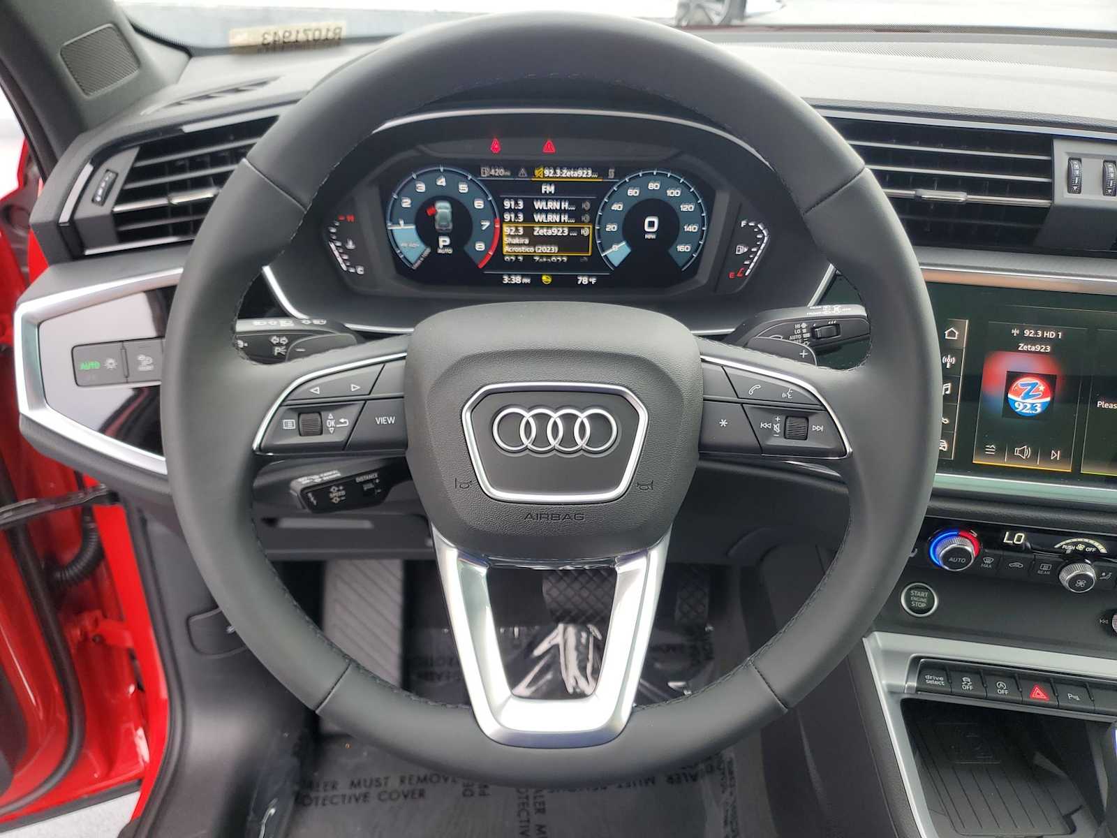 Thumbnail: 2024 Audi Q3 - 22