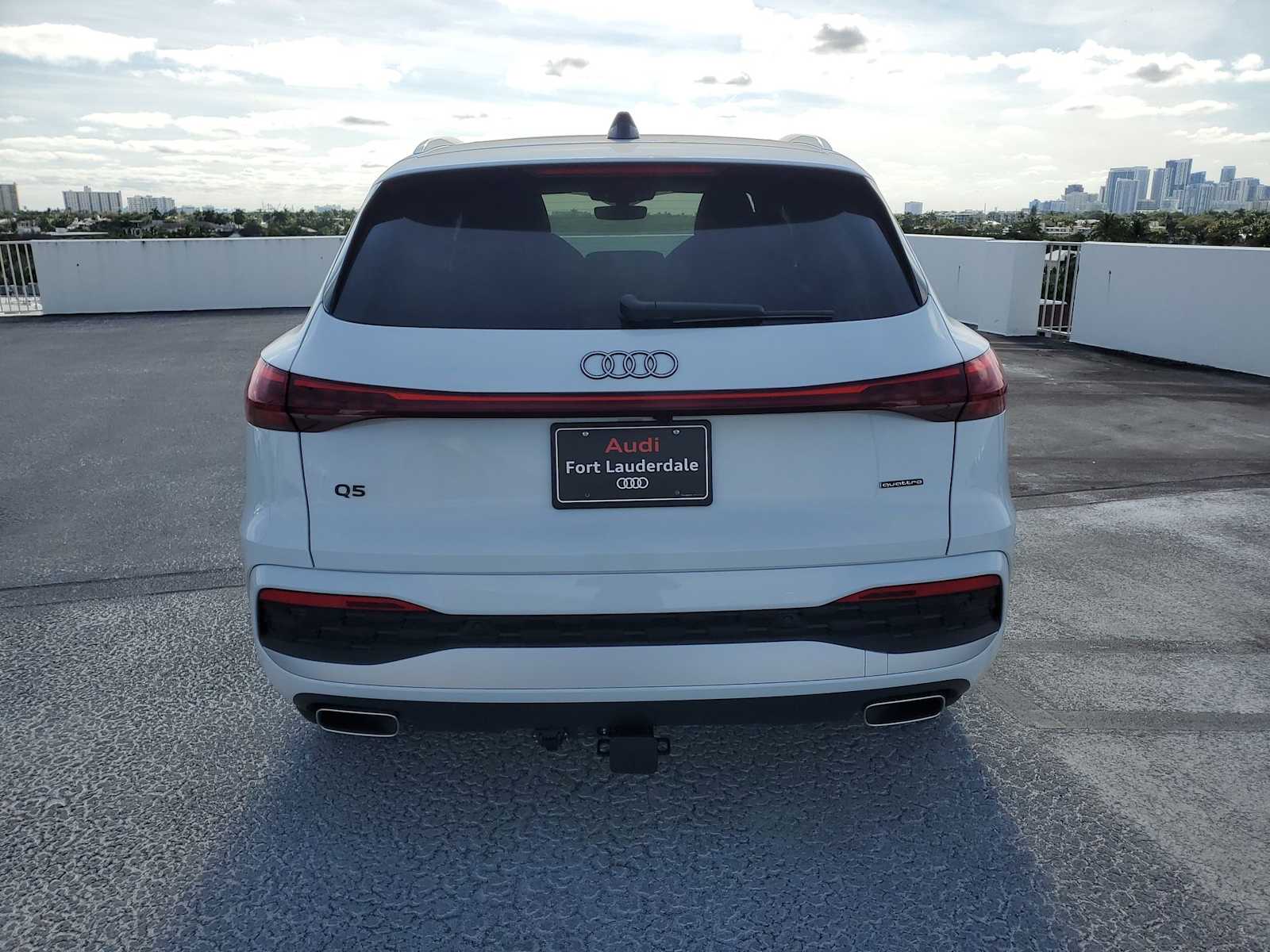 Thumbnail: 2025 Audi Q5 - 5