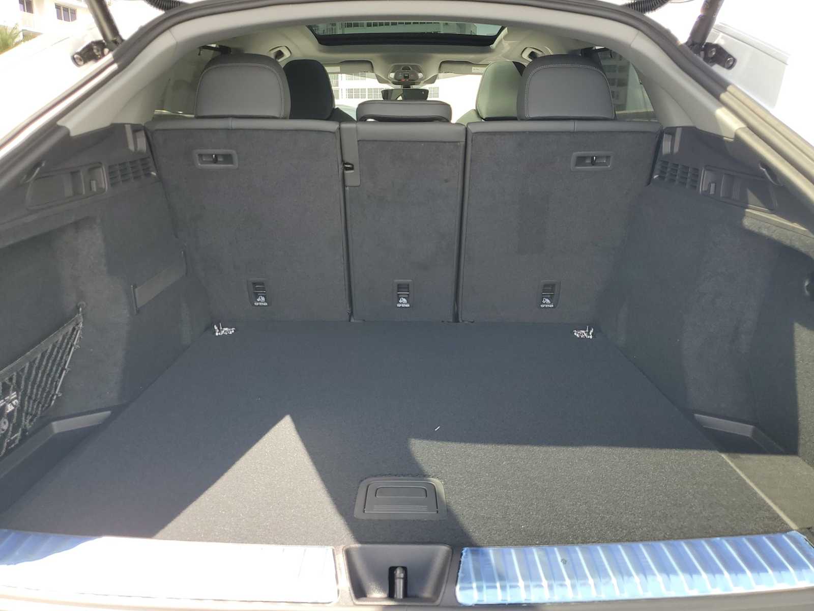 Thumbnail: 2025 Audi Q5 - 24