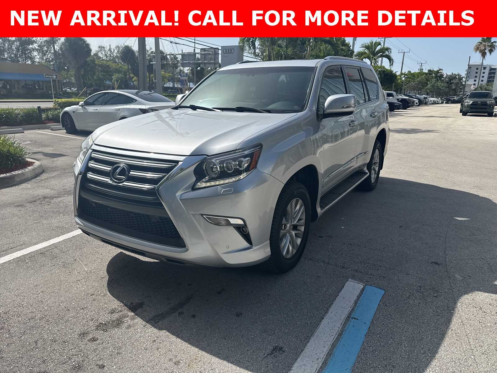 2019 Lexus GX 460 Premium Hero Image