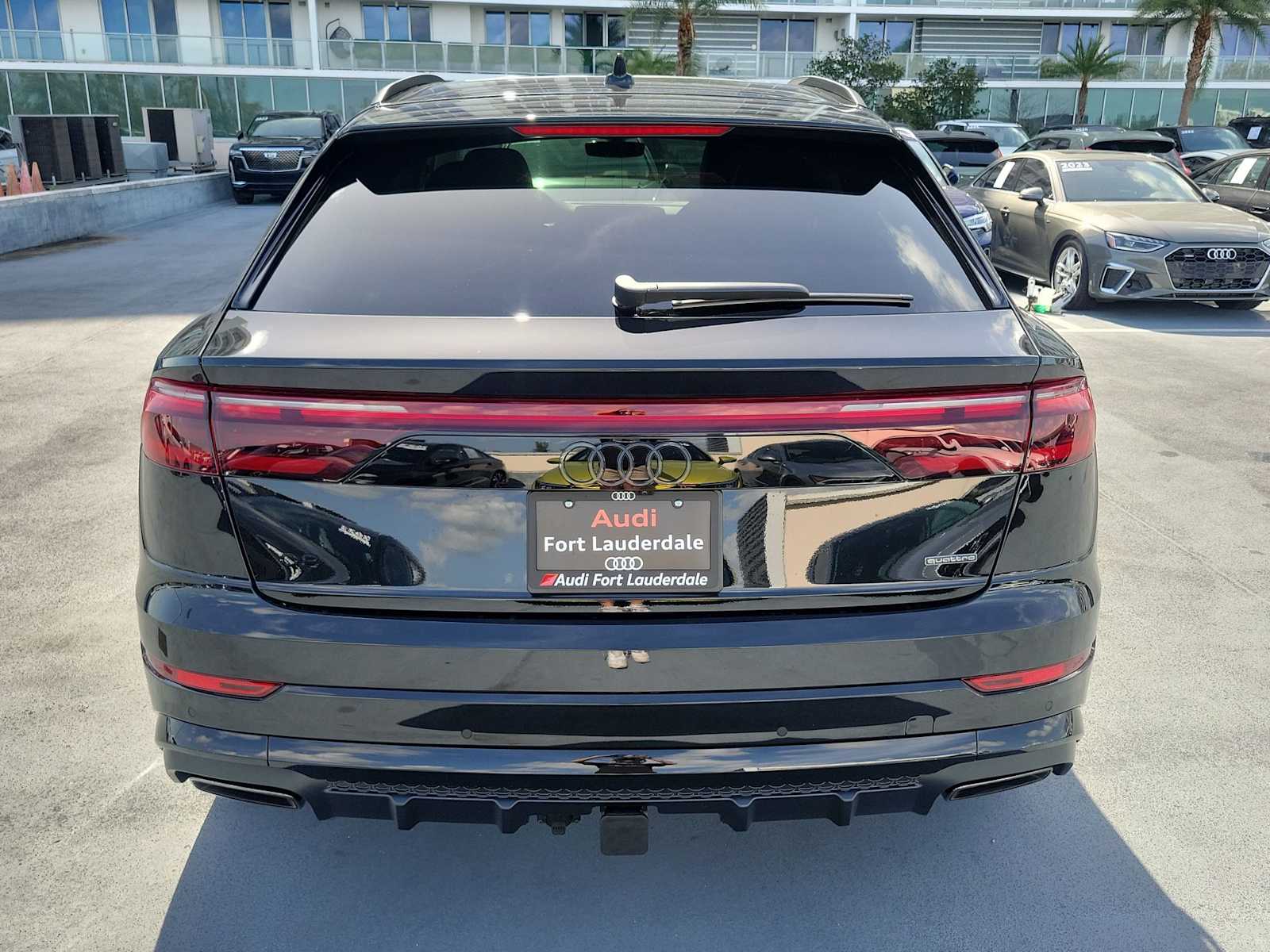 Thumbnail: 2026 Audi Q8 - 5