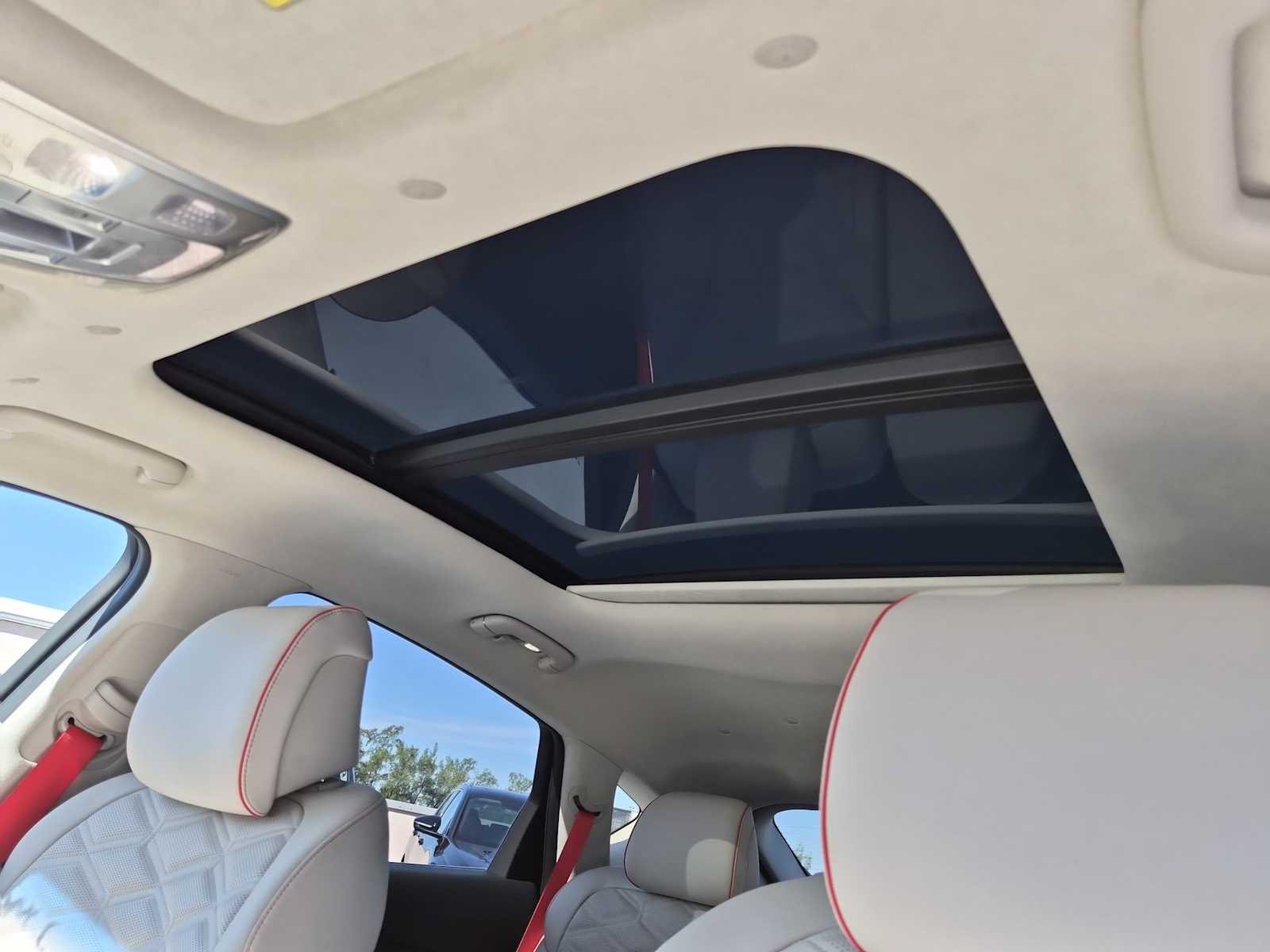 Thumbnail: 2025 Genesis GV80 - 18